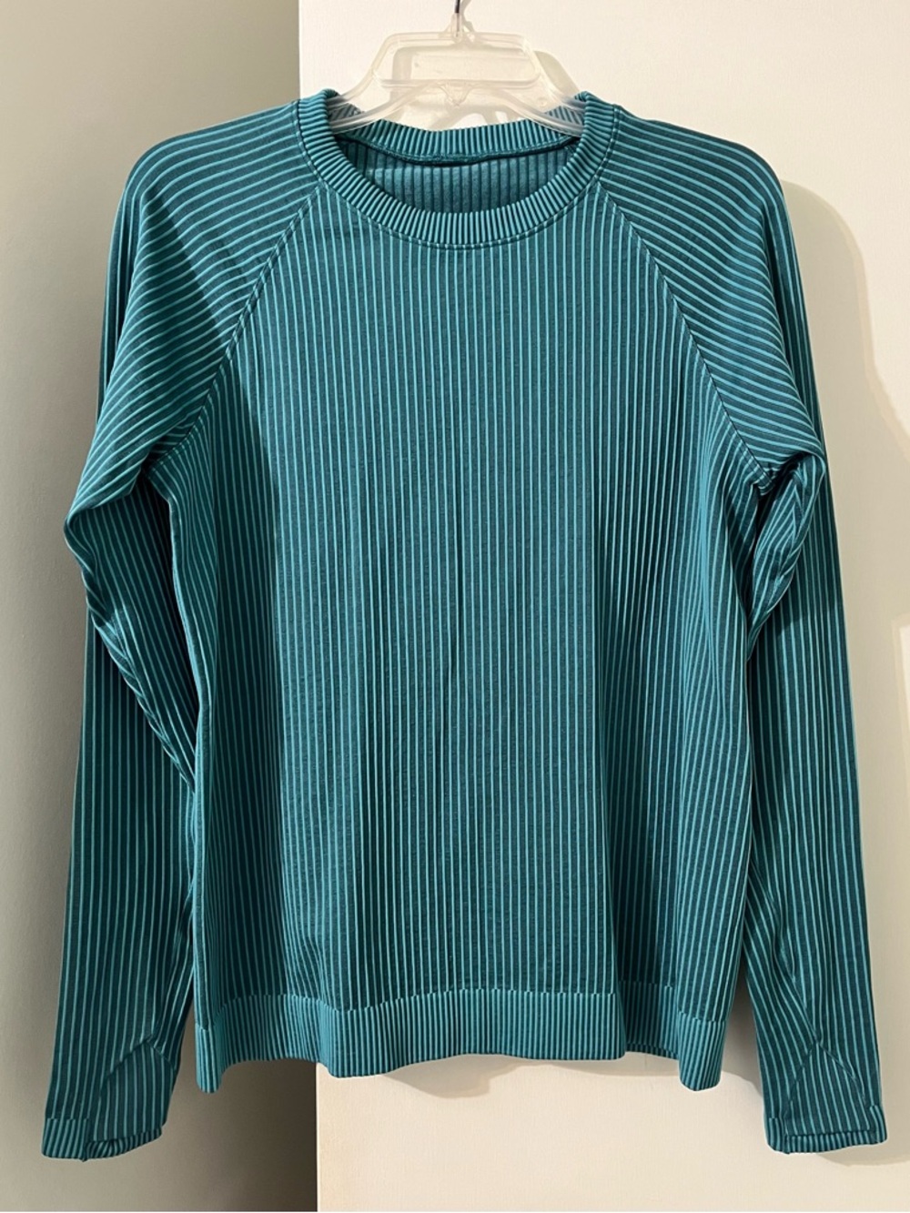 Lululemon Restless Pullover Teal Blue Ribbed Stripes Long Sleeve Round Neck
